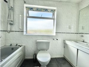 Photo 8- click for photo gallery